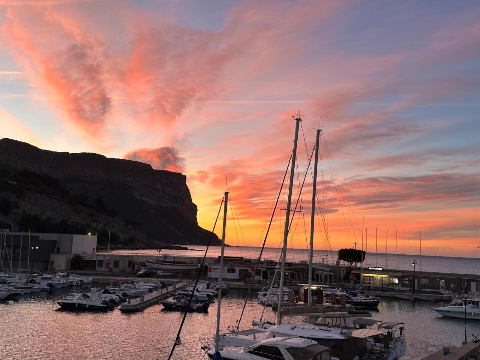 Cassis, Le Grand Bleu, Triplex Vue Mer, Port Plage 10Mn A Pieds Zewnętrze zdjęcie